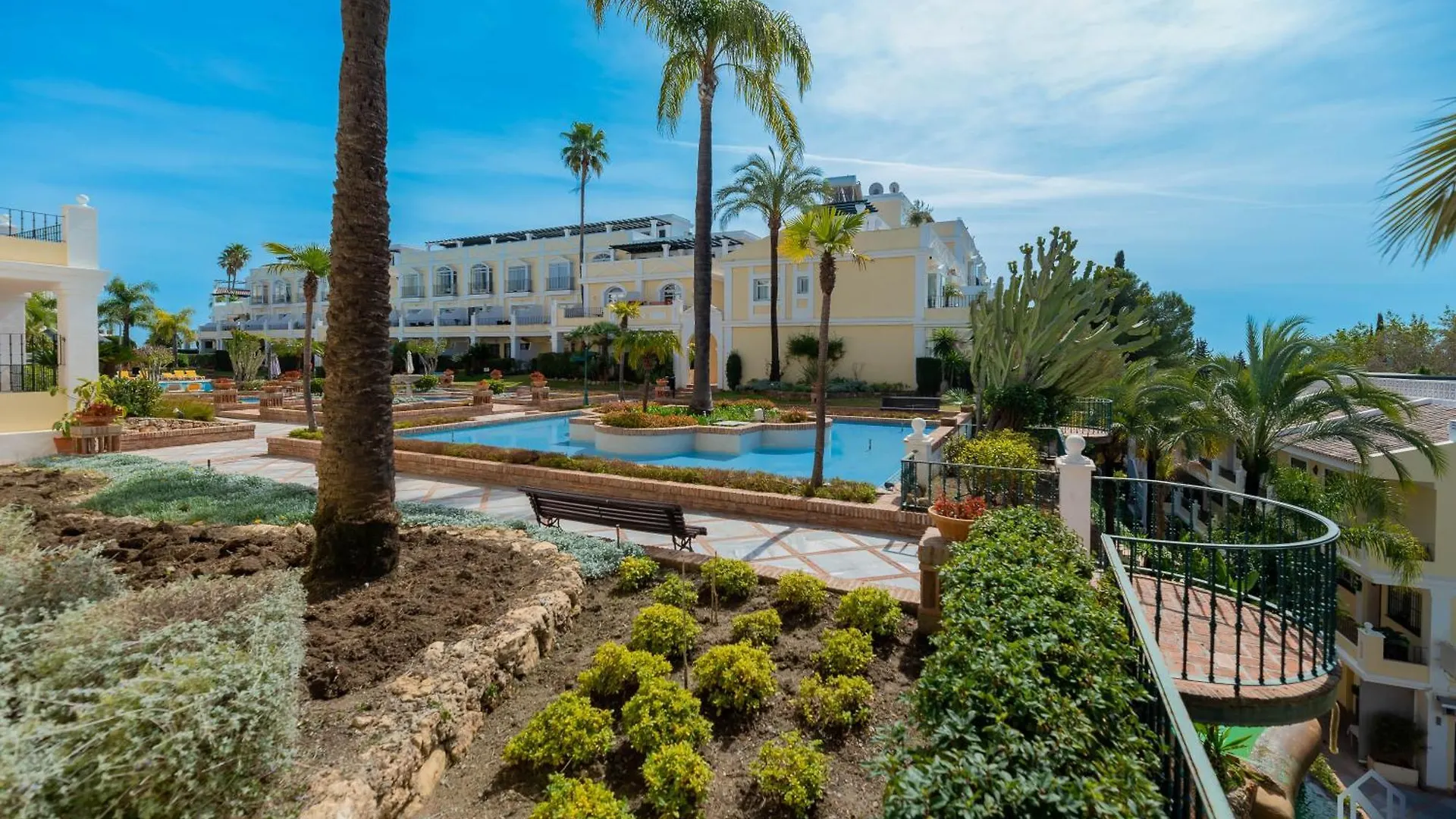 Appartamento Newly Refurbished 2 Bdrm Amazing Complex W Pools Marbella Spagna