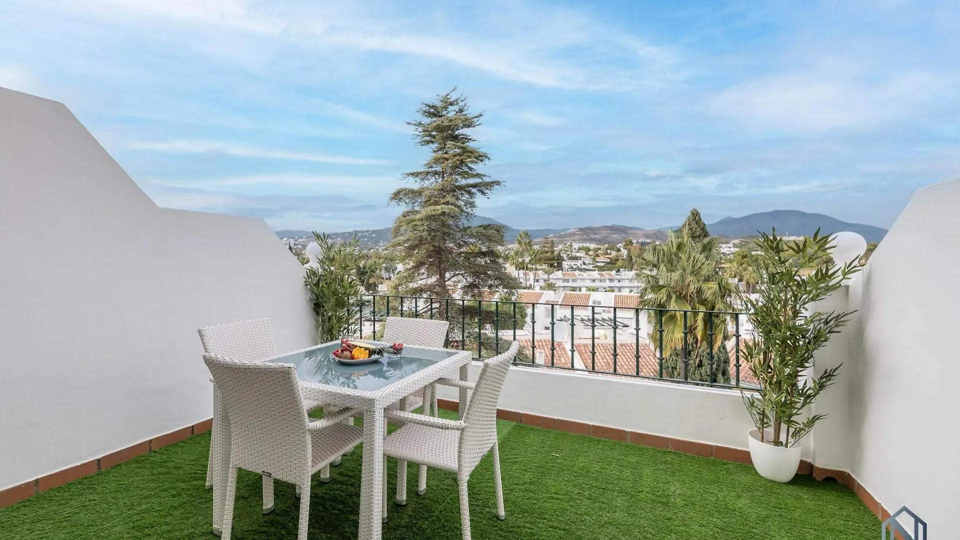 Appartamento Newly Refurbished 2 Bdrm Amazing Complex W Pools Marbella Spagna