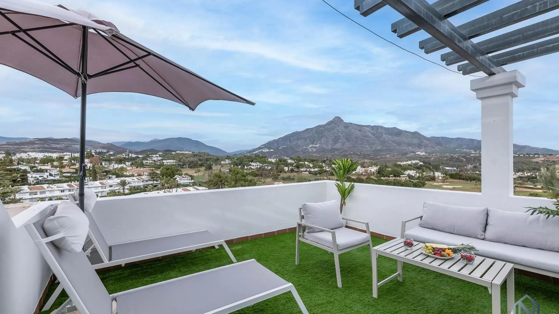 Appartamento Newly Refurbished 2 Bdrm Amazing Complex W Pools Marbella Spagna
