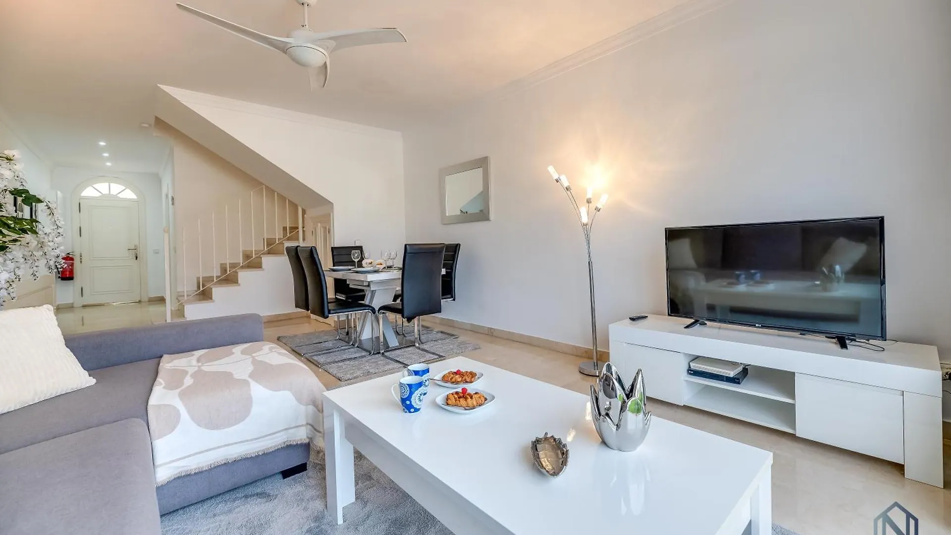 Newly Refurbished 2 Bdrm Amazing Complex W Pools Apartman Marbella