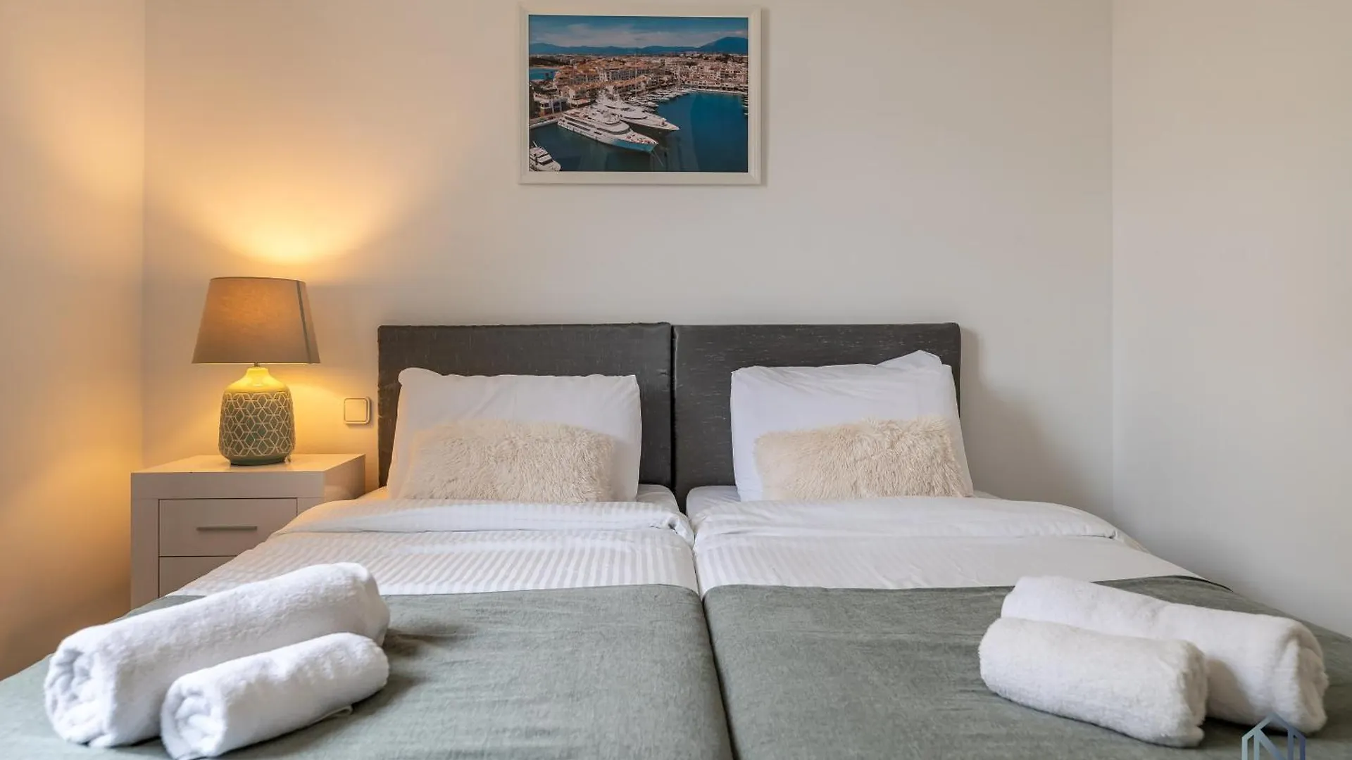 Newly Refurbished 2 Bdrm Amazing Complex W Pools Apartman Marbella